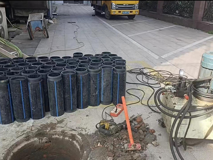 九江PE置换管厂家 DN315置换管 非开挖管短管置换